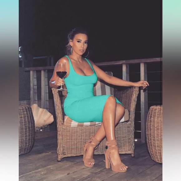 Sexy Bodycon Tank Dress Sleeveless 
8057 - Picture 2 of 6